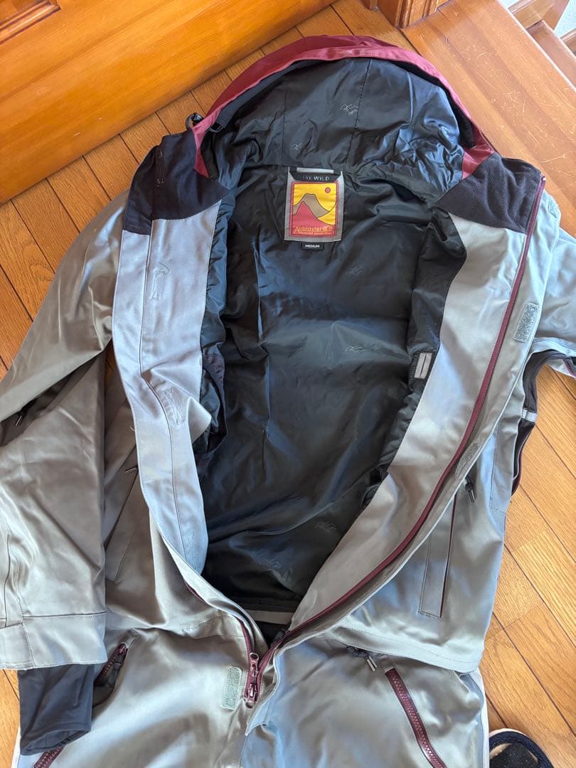 AIRBLASTER FREEDOMSUIT つなぎ medium