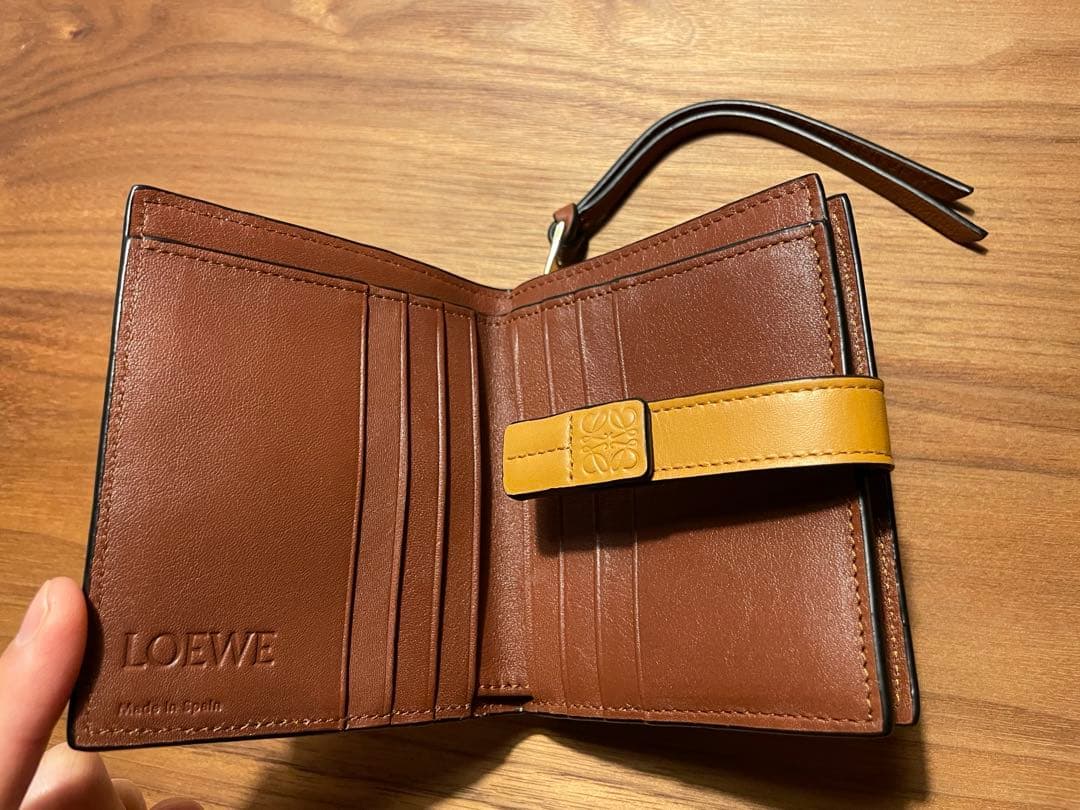 【美品】LOEWE コンパクト ジップ ウォレット
