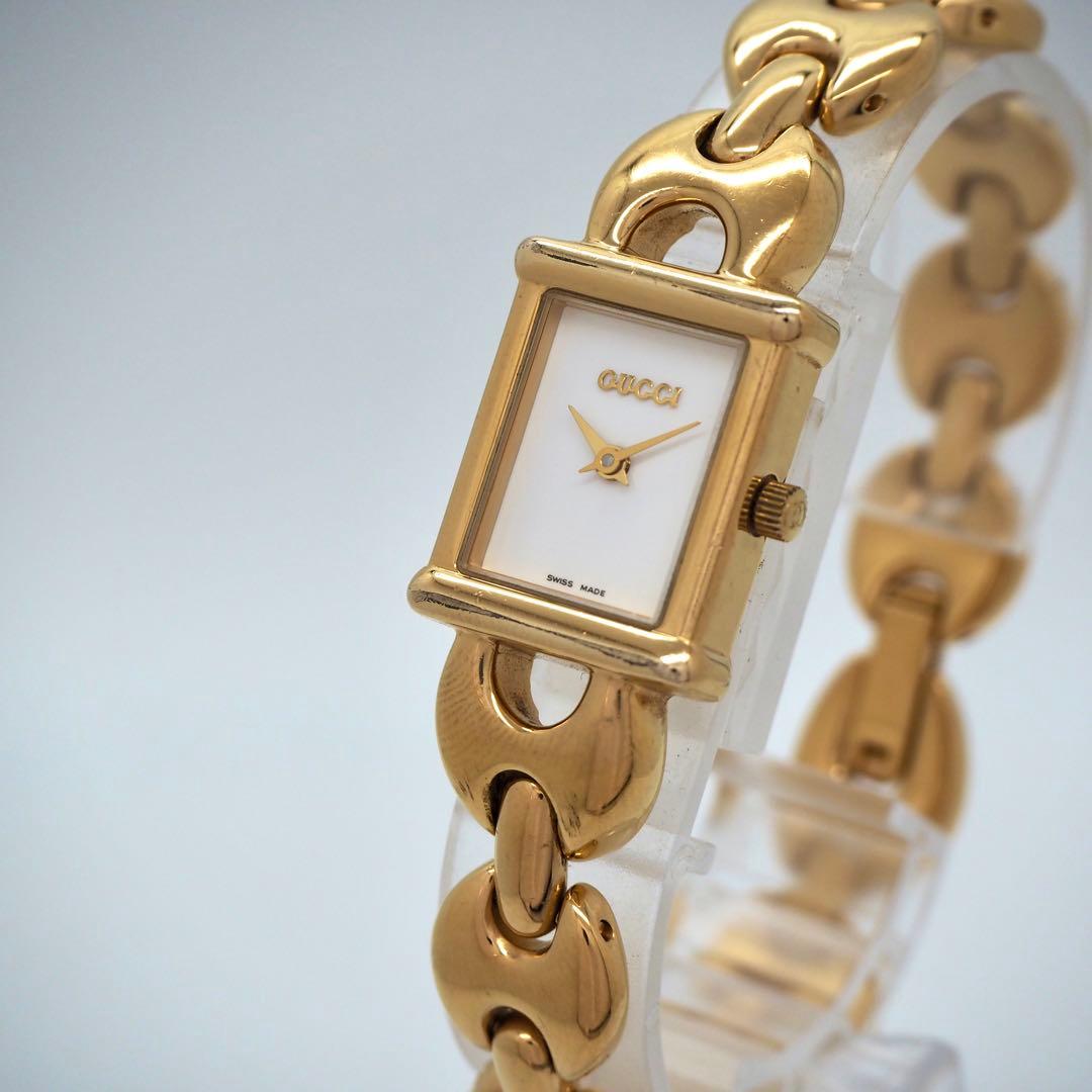 741 稼働 GUCCI 時計　レディース　1800L チェンジバンド　箱付き