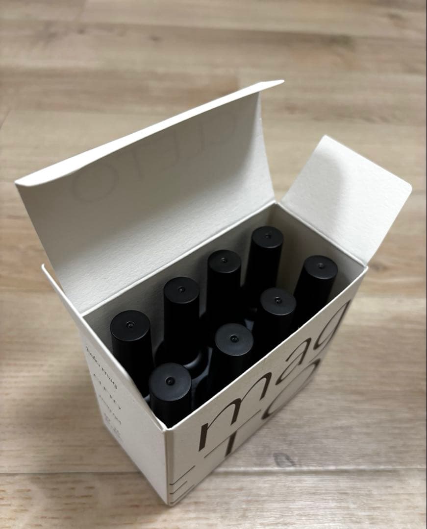 ジェルネイル・ネイルシール CLETO halo mag