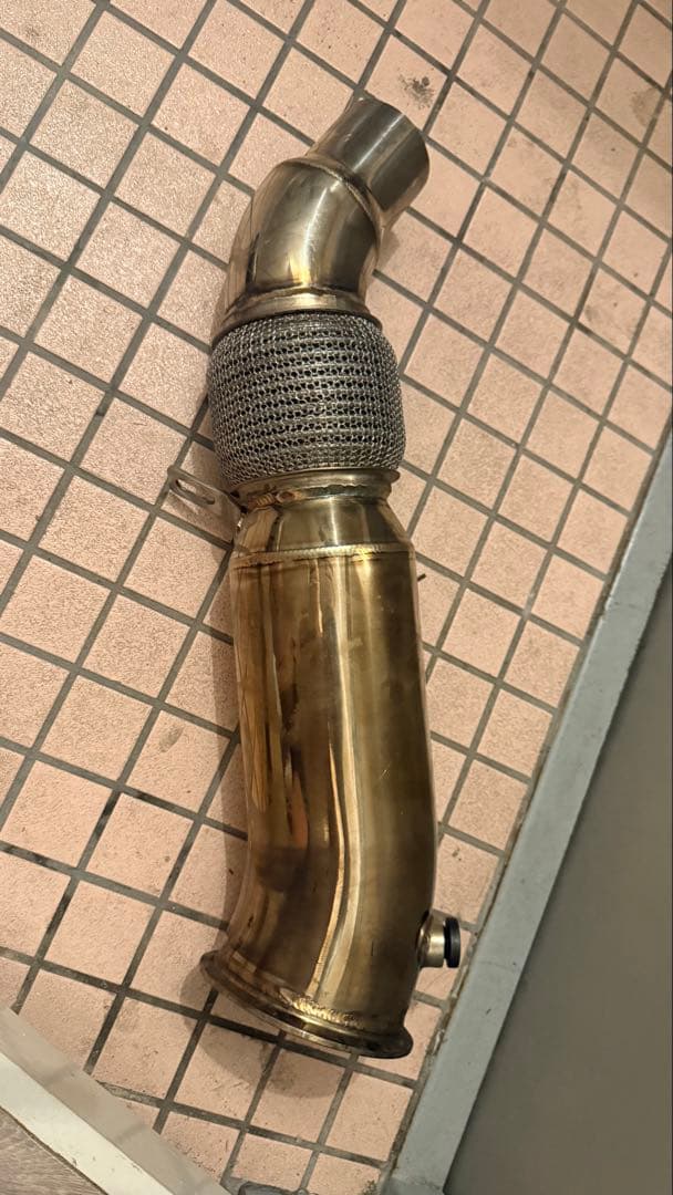 bmw n20 ダウンパイプ　触媒レス