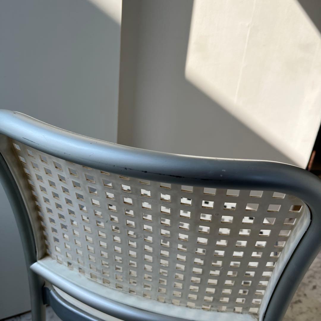 デパドヴァDePadova silver チェア ホワイト　カッシーナ購入