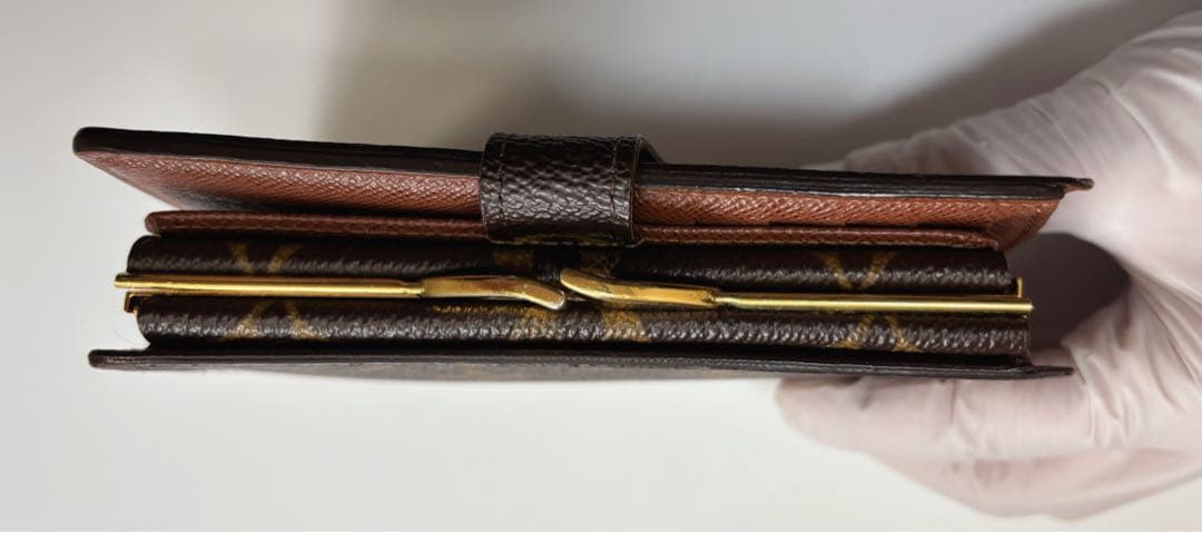 に*お様 Louis Vuitton モノグラム 二つ折り財布
