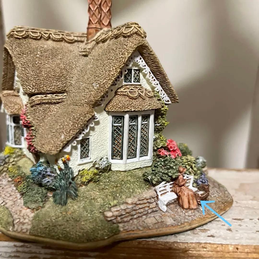 リリパットレーン　CRADLE COTTAGE