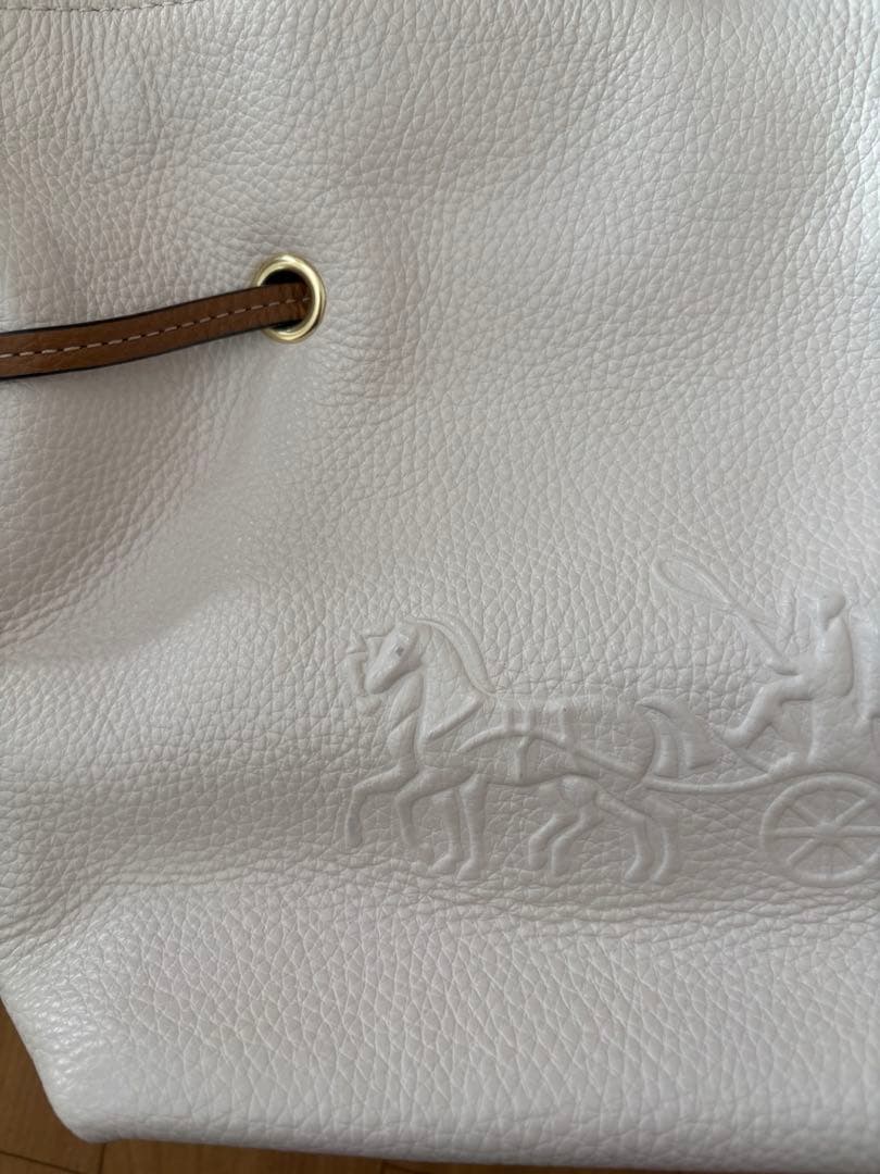 COACH ホワイトレザー ショルダーバッグ
