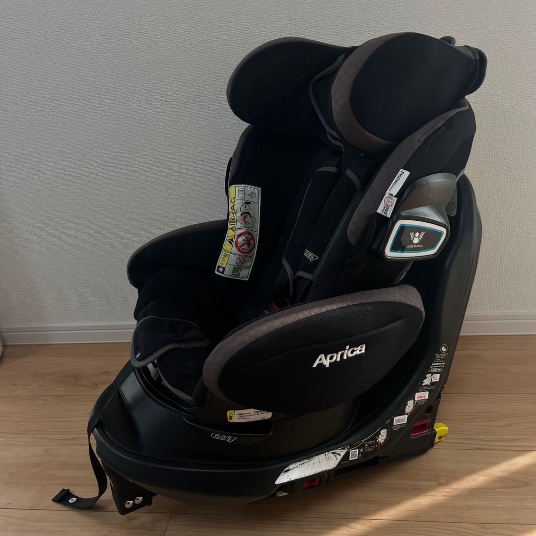 aprica チャイルドシート フラディア グロウ ISOFIX 360°