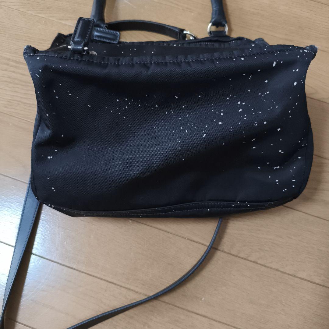 GIVENCHY パンドラ スプラッター ブラック ショルダーバッグ