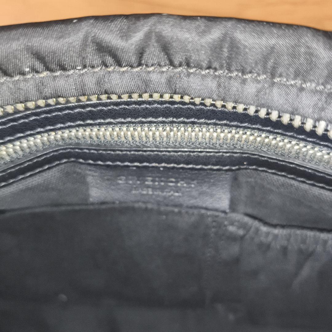 GIVENCHY パンドラ スプラッター ブラック ショルダーバッグ