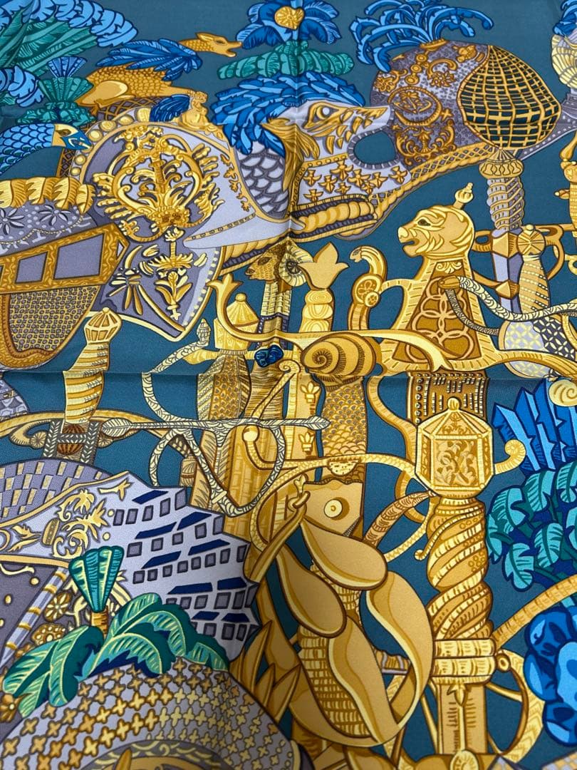 B*M様 HERMES カレ90 enPANACHE 羽飾りの兜(最終価格)