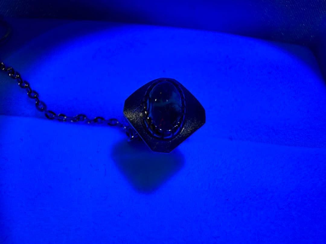 【美品★高級★希少】ファイヤーオパール　ネクタイピン　Pt900