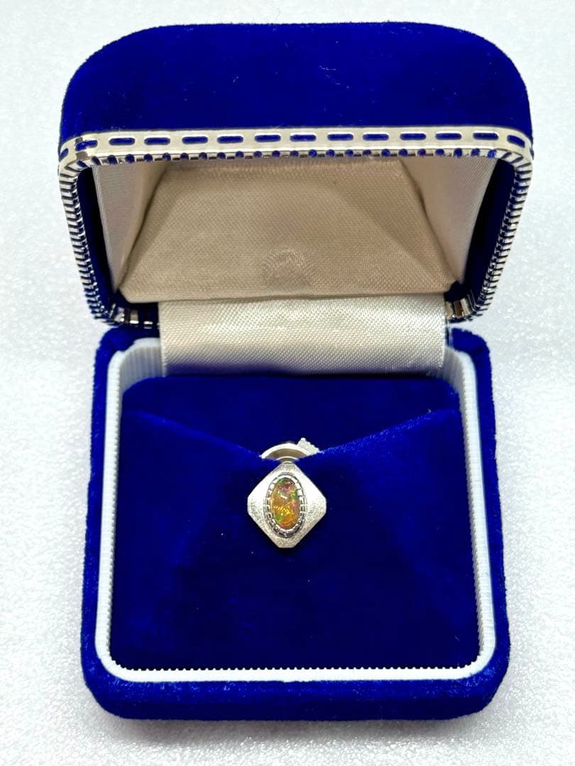 【美品★高級★希少】ファイヤーオパール　ネクタイピン　Pt900