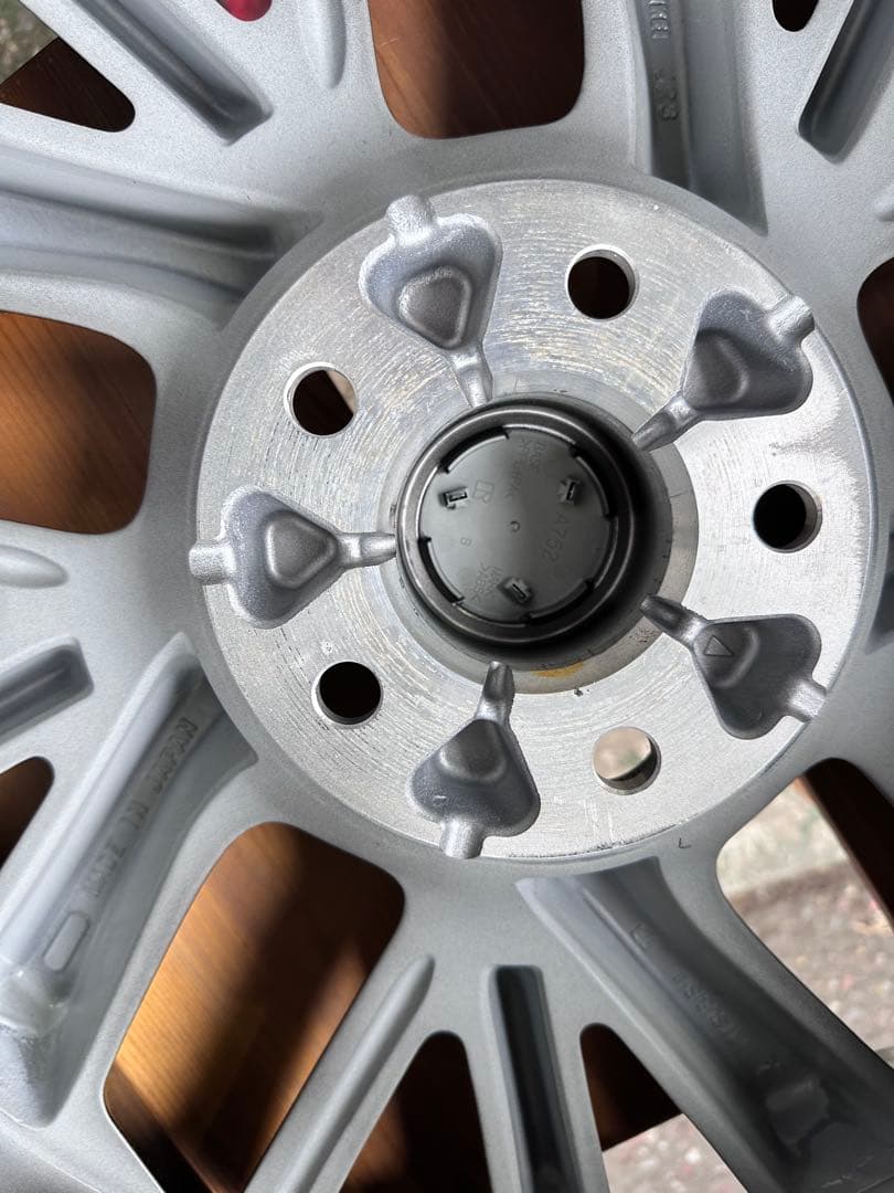 三菱　アウトランダーPHEV 純正20インチホイール 4本