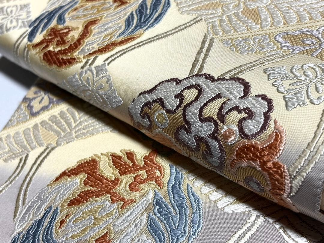 未使用品　和服帯　正絹　本唐織　吉祥文様　袋帯(六通) 帯封付