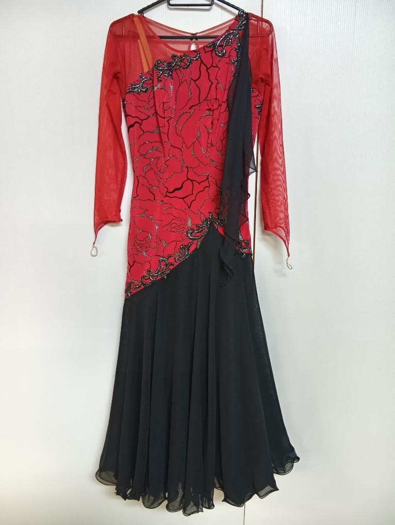 sekine　セキネ　社交ダンス衣装　Sサイズ　7号　ドレス　ワンピース　赤×黒