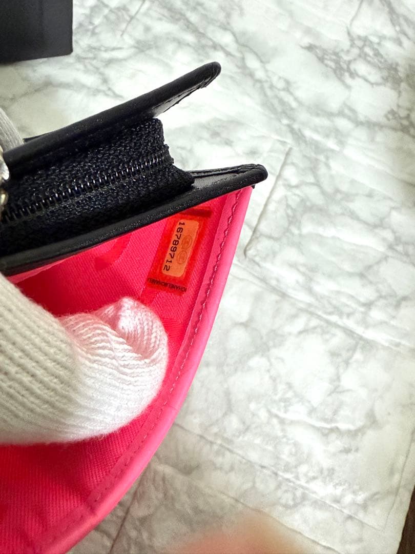 未使用品✨CHANELシャネルカンボンライン二つ折り財布