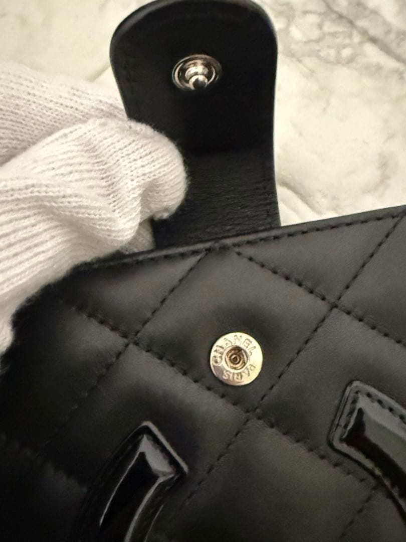 未使用品✨CHANELシャネルカンボンライン二つ折り財布