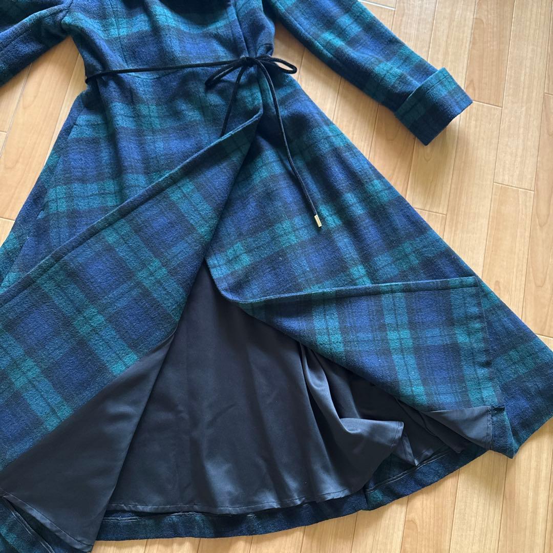 ジェンヌ　チェック柄ロングコート