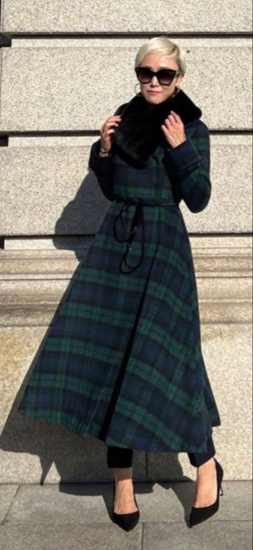 ジェンヌ　チェック柄ロングコート