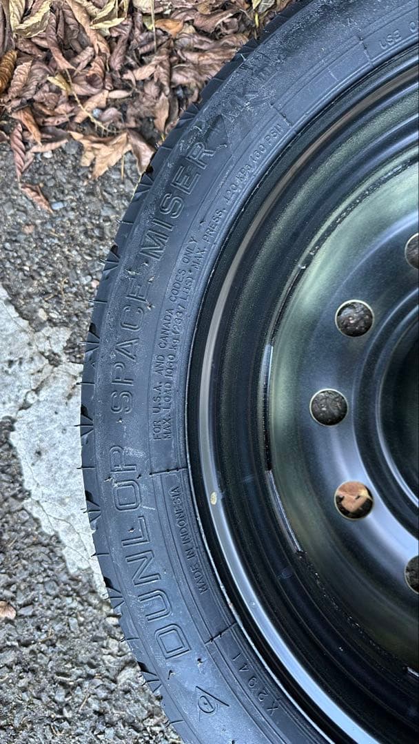 17インチ　クラウンGRS 200系　スペアタイヤ