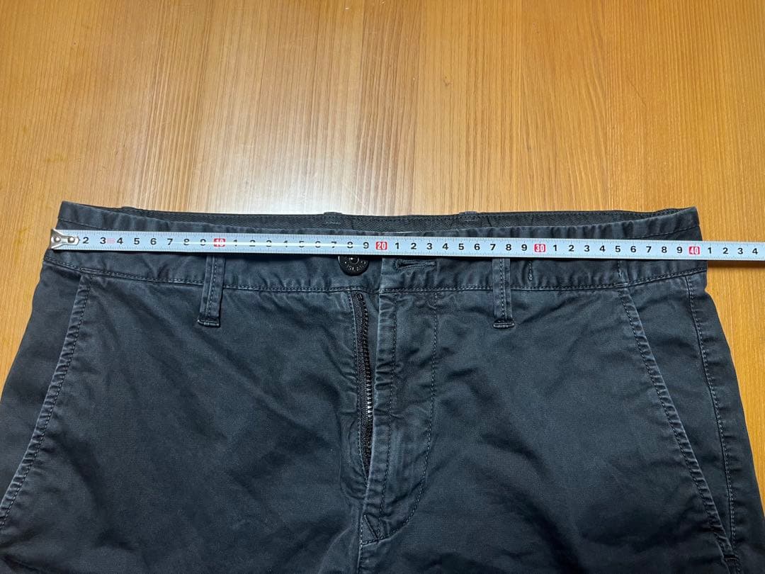 めるかる: STONE  ショートパンツ グレー