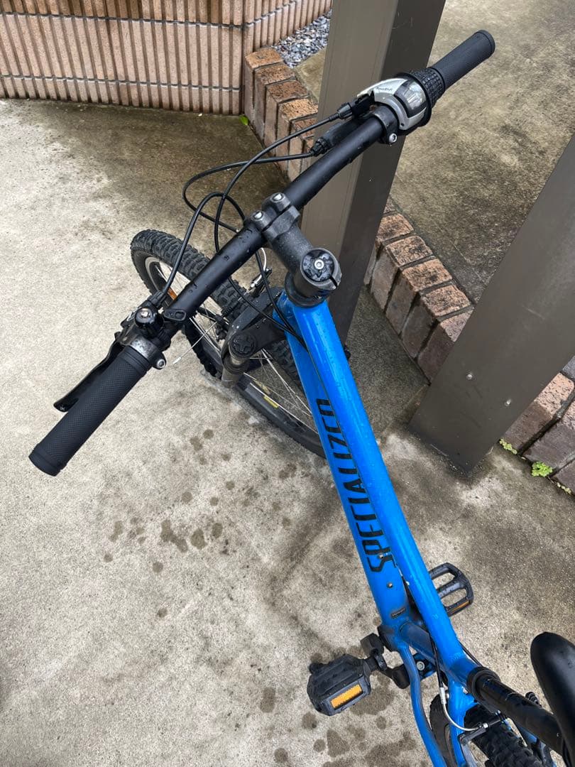 Specialized マウンテンバイク　子供用