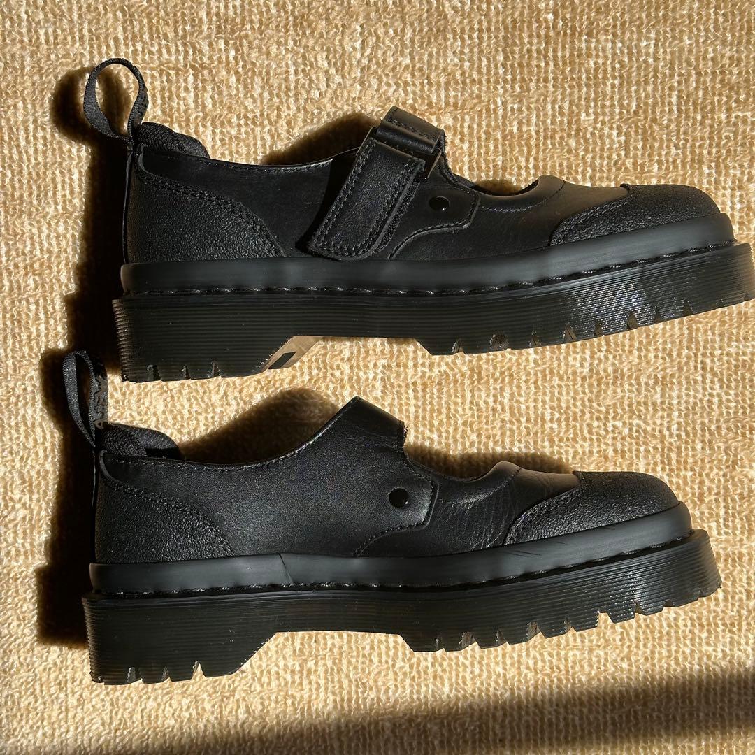 Dr. Martens インディカ II ベックス テック メリージェーン 24