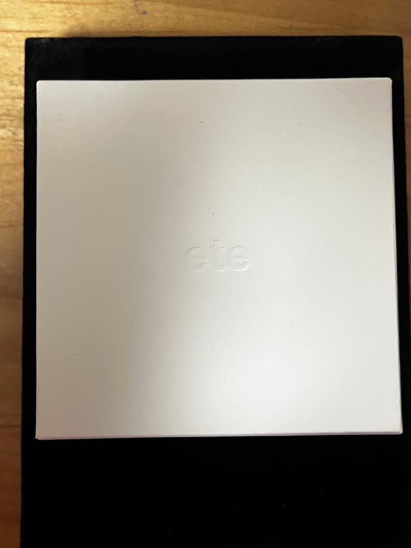 ete リボンゴールドネックレス