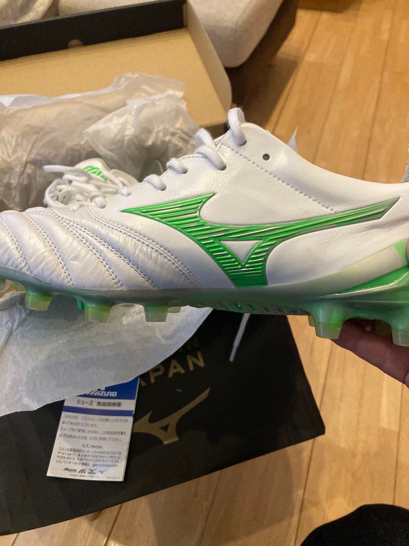 Mizuno Morelia NEO 4サッカーシューズ 27.0cm