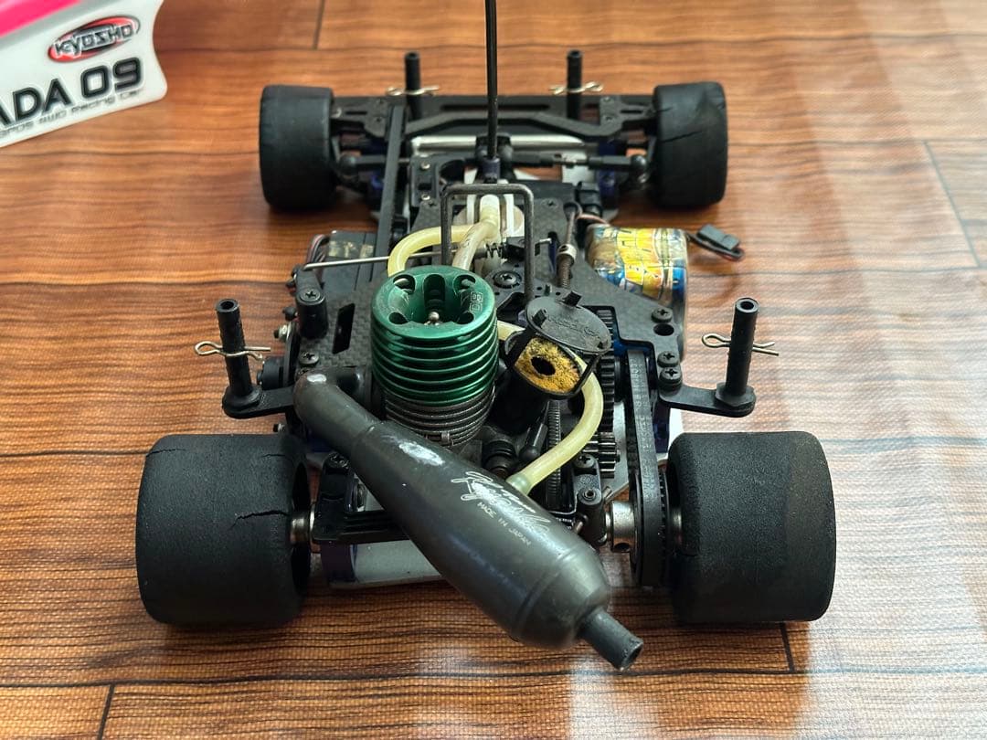 スパーダ09 京商　1/12 エンジンカー