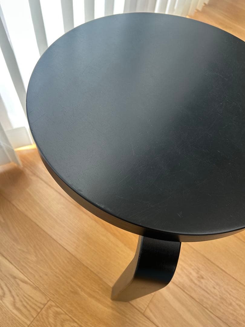 スツール 60オールブラック　ラッカー　アルテック　artek