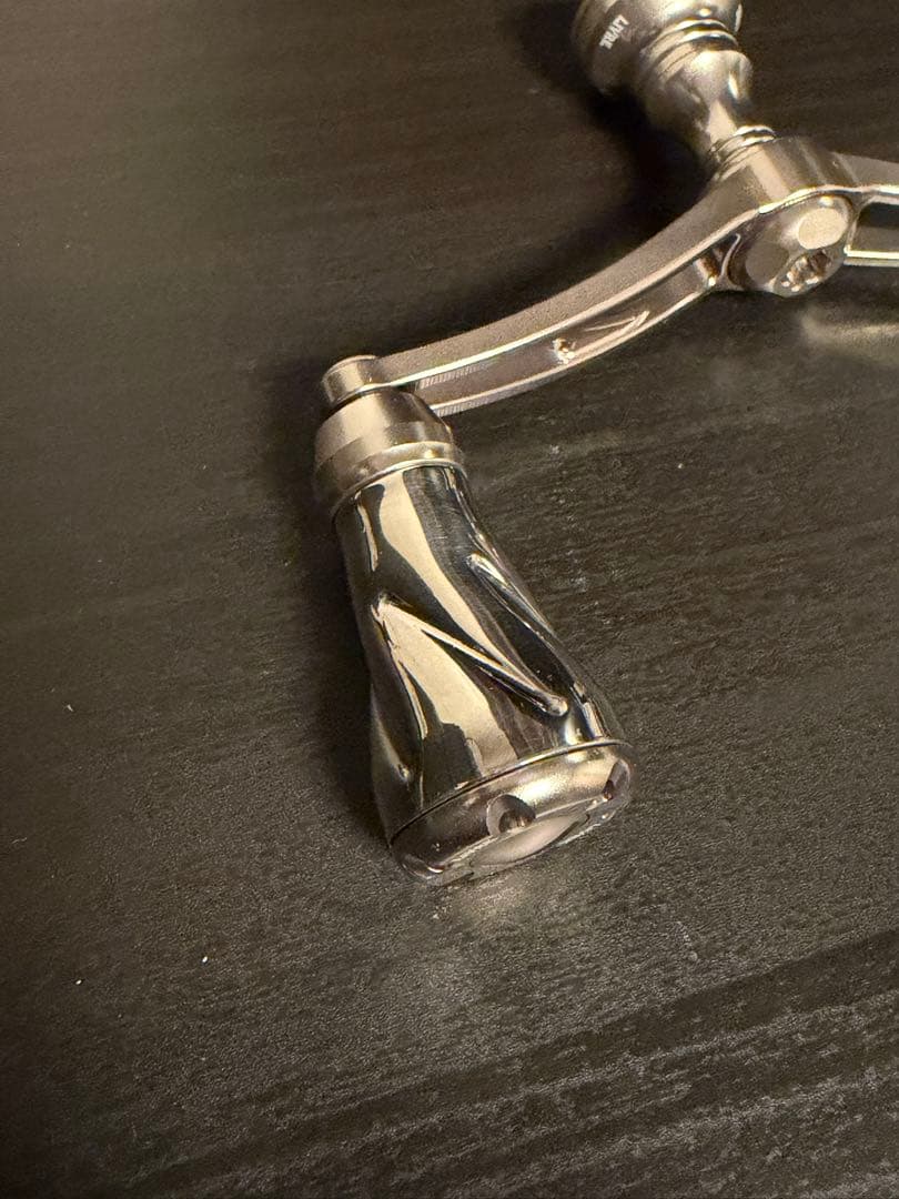 LIVRE WING92 ダブルハンドル ダイワ用