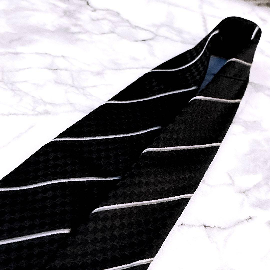 ✨未使用クラス✨ルイヴィトン　マイクロダミエ　ストライプ① LVロゴ　ネクタイ