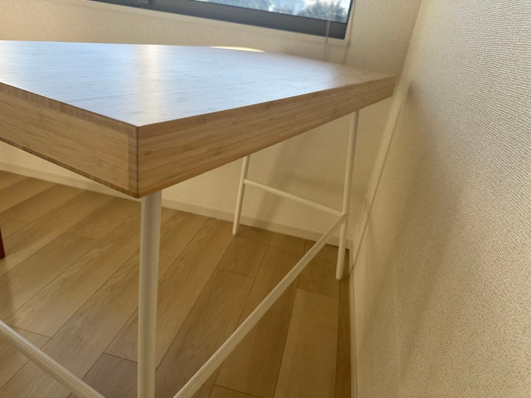 【送料込】イケア　リルオーセン　デスク