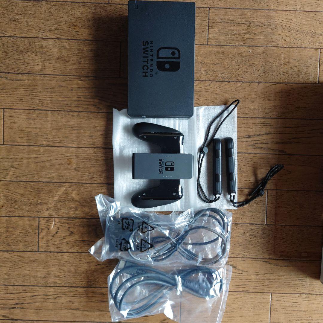 Nintendo Switch 本体 ネオンブルー・ネオンレッド