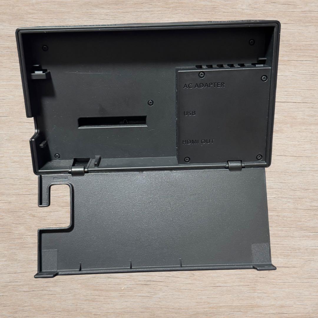 【美品】任天堂 Switch 動作確認済 中古