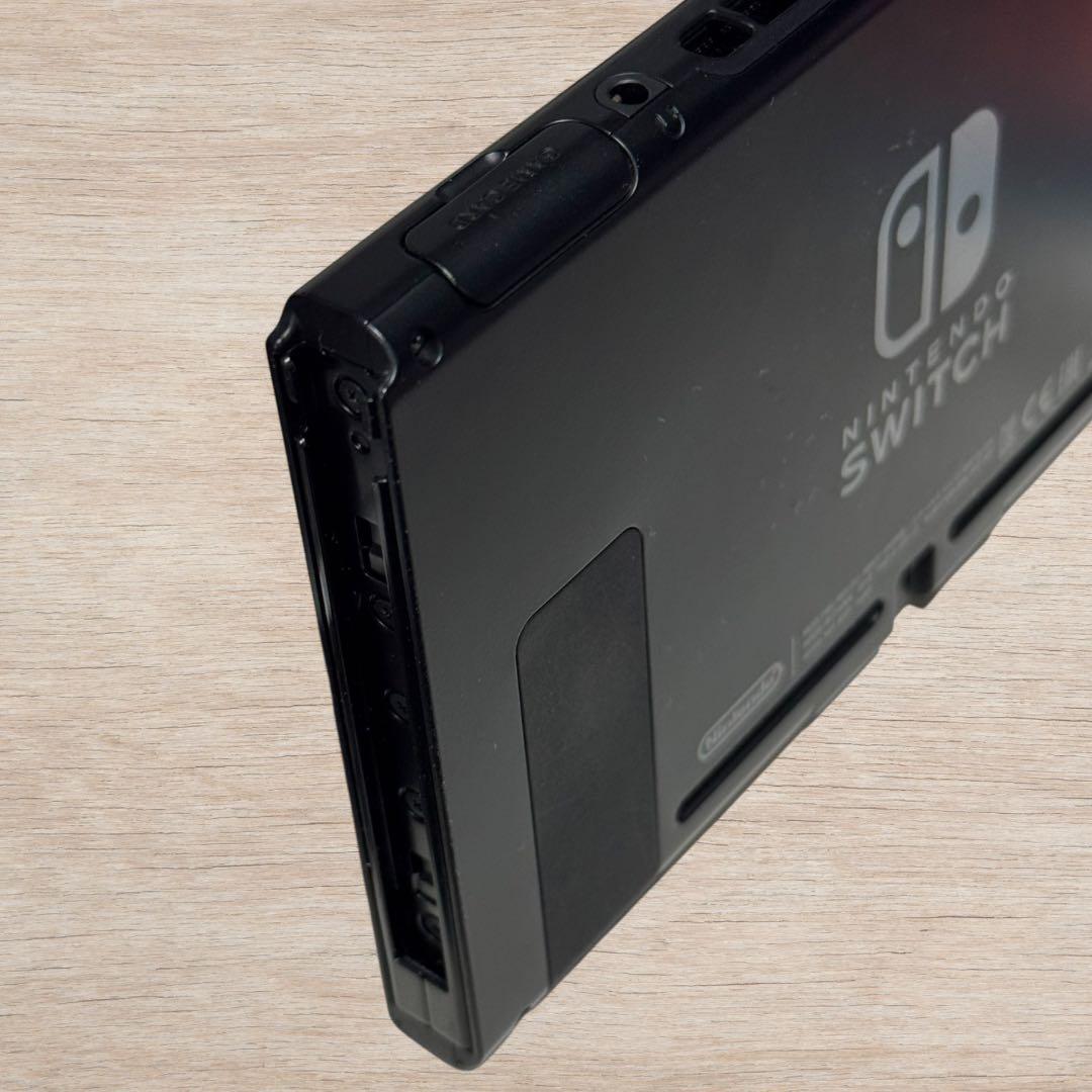 【美品】任天堂 Switch 動作確認済 中古