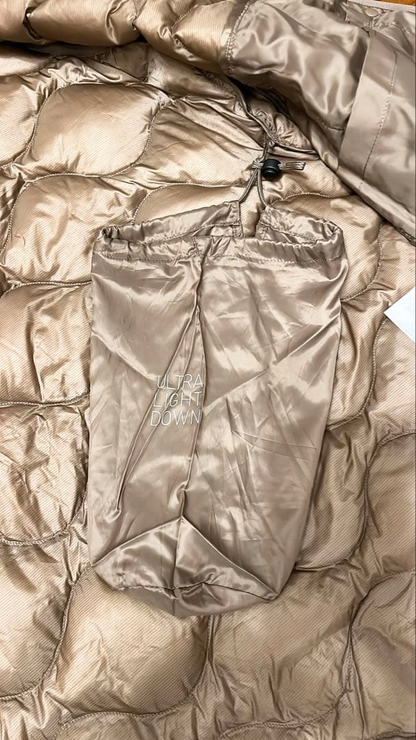 ユニクロ UNIQLO ウルトラライトダウンロングベスト ブラウン XXL