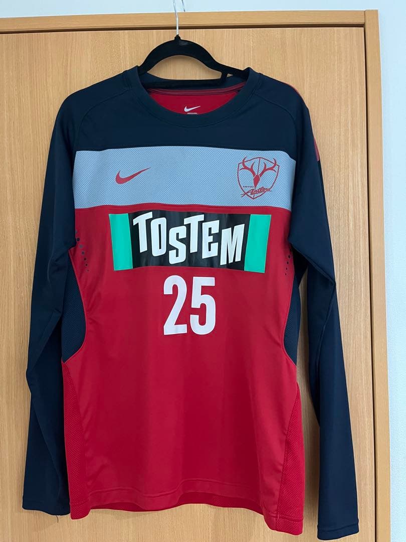 アントラーズ　支給　長袖　Nike サッカーシャツ 赤 青 TOSTEM 25