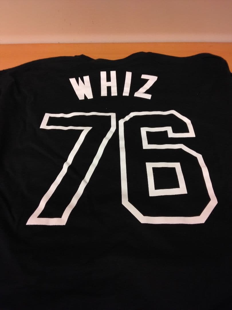 WHIZ LIMITED LAロゴ8分袖カットソー 背中76