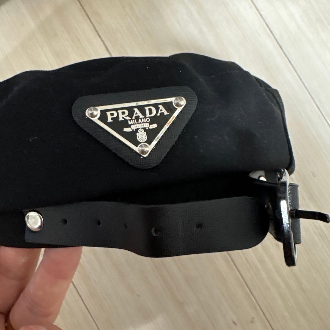 プラダ　ノベルティ　ベレー帽