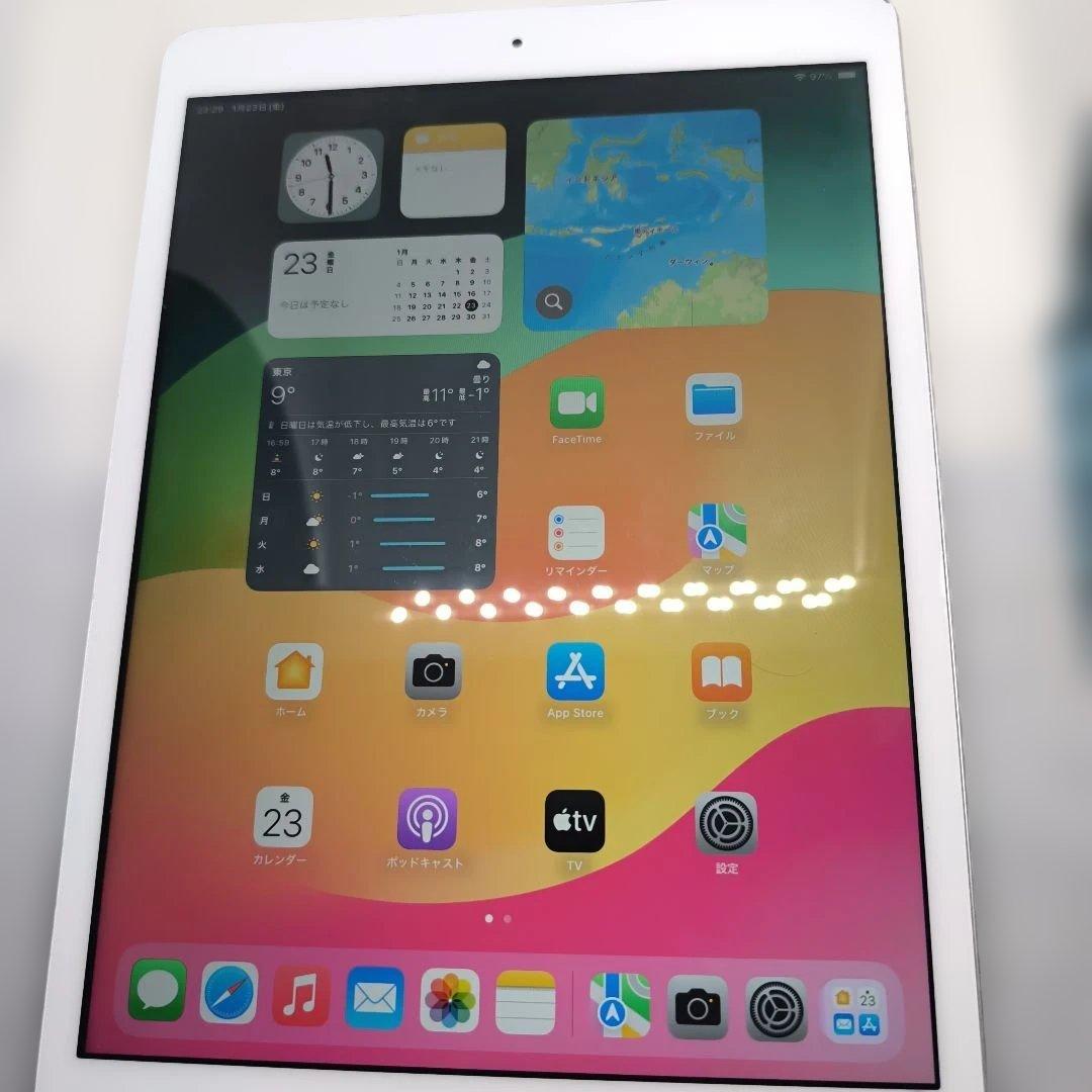 人*者様 iPad 第8世代10.2インチ シルバー32㎇ Wi-Fiモデル 9
