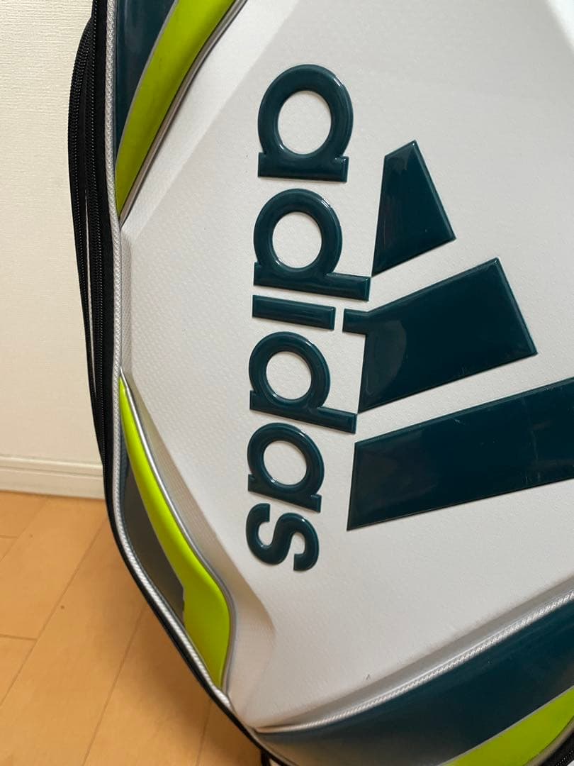 adidas キャディバッグ ホワイト/ネイビー　+ ゴルフクラブセット