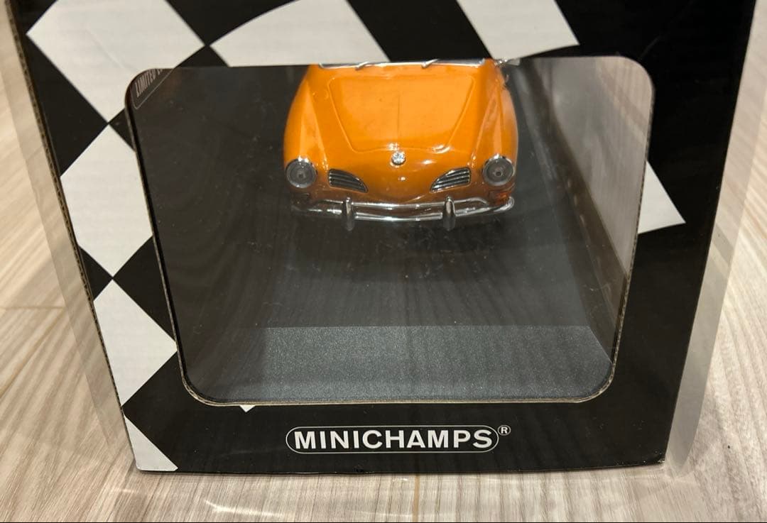 ミニチャンプス カルマン ギア クーペ 1970　オレンジ