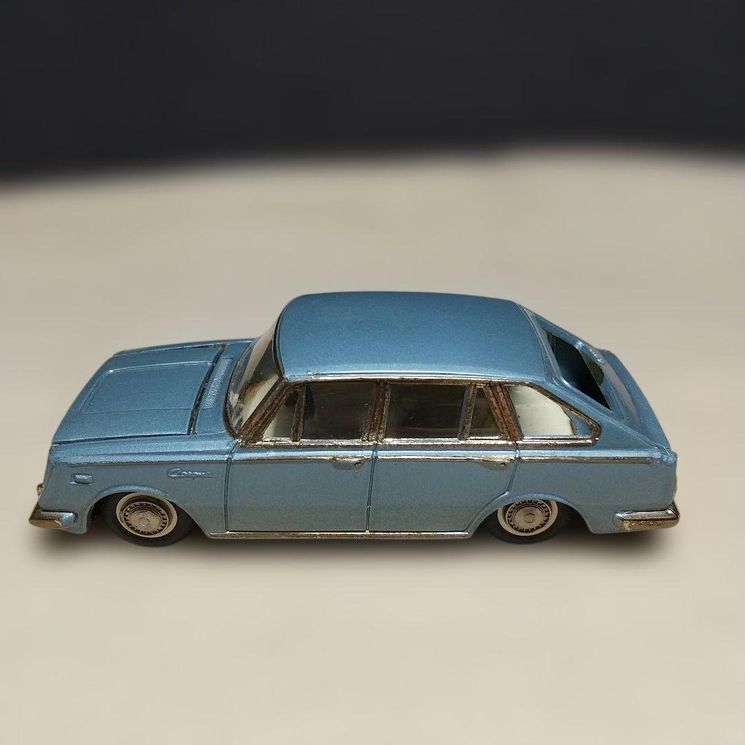 ダイヤペット　トヨペット・コロナ・５ドアセダン