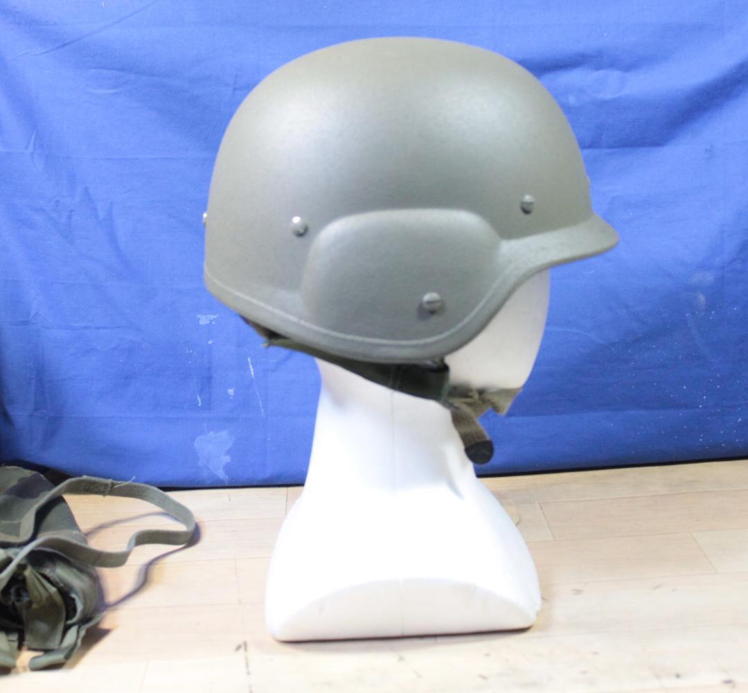 アメリカ軍　米軍　PASGTヘルメット(Mサイズ)