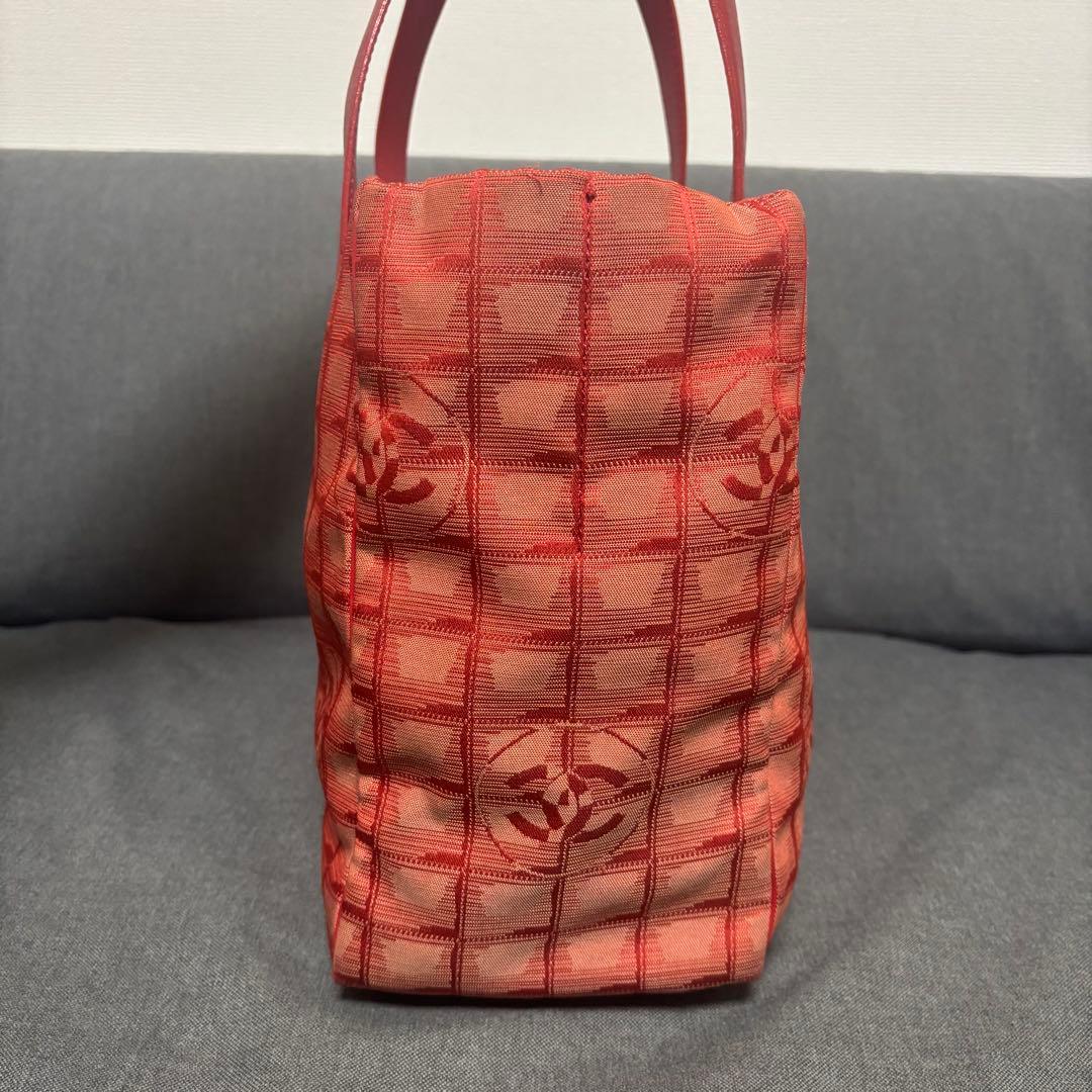 【美品】CHANEL シャネル ニュートラベルライン レッド