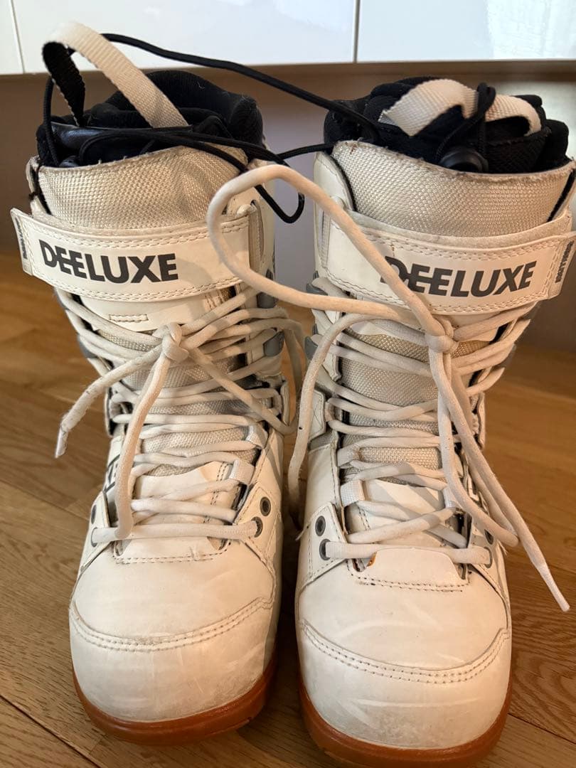 22-23モデル　DEELUXE D.N.A. 23.5cm