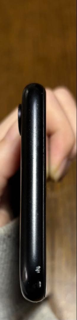 iPhone XR 64GB ブラック　docomo （SIMロックあり）