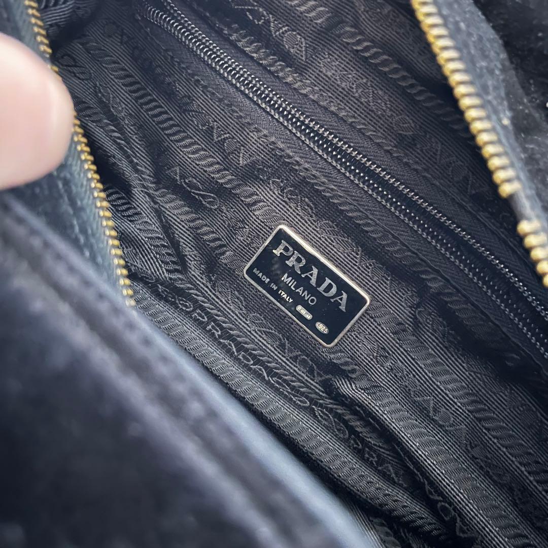 プラダ PRADAチェーン　バック