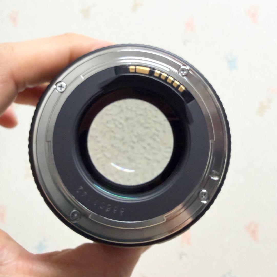 キャノン レンズ EF 85mm 1:1.8 USM ウルトラソニック